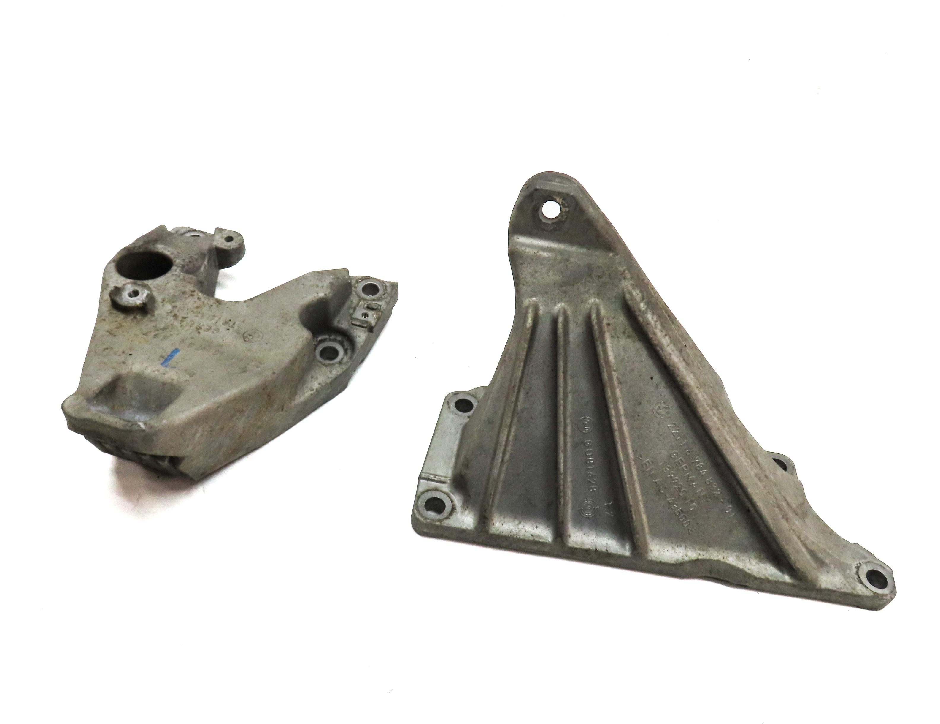 2011 BMW X3 (F25) 3.0L TURBO (N55) ENGINE LEFT & RIGHT MOUNT BRACKET SET 2 — exact item pictured